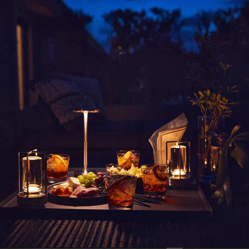 GlowBeam moderne genopladelig USB-lampe — Kompakt, ledningsfrit design