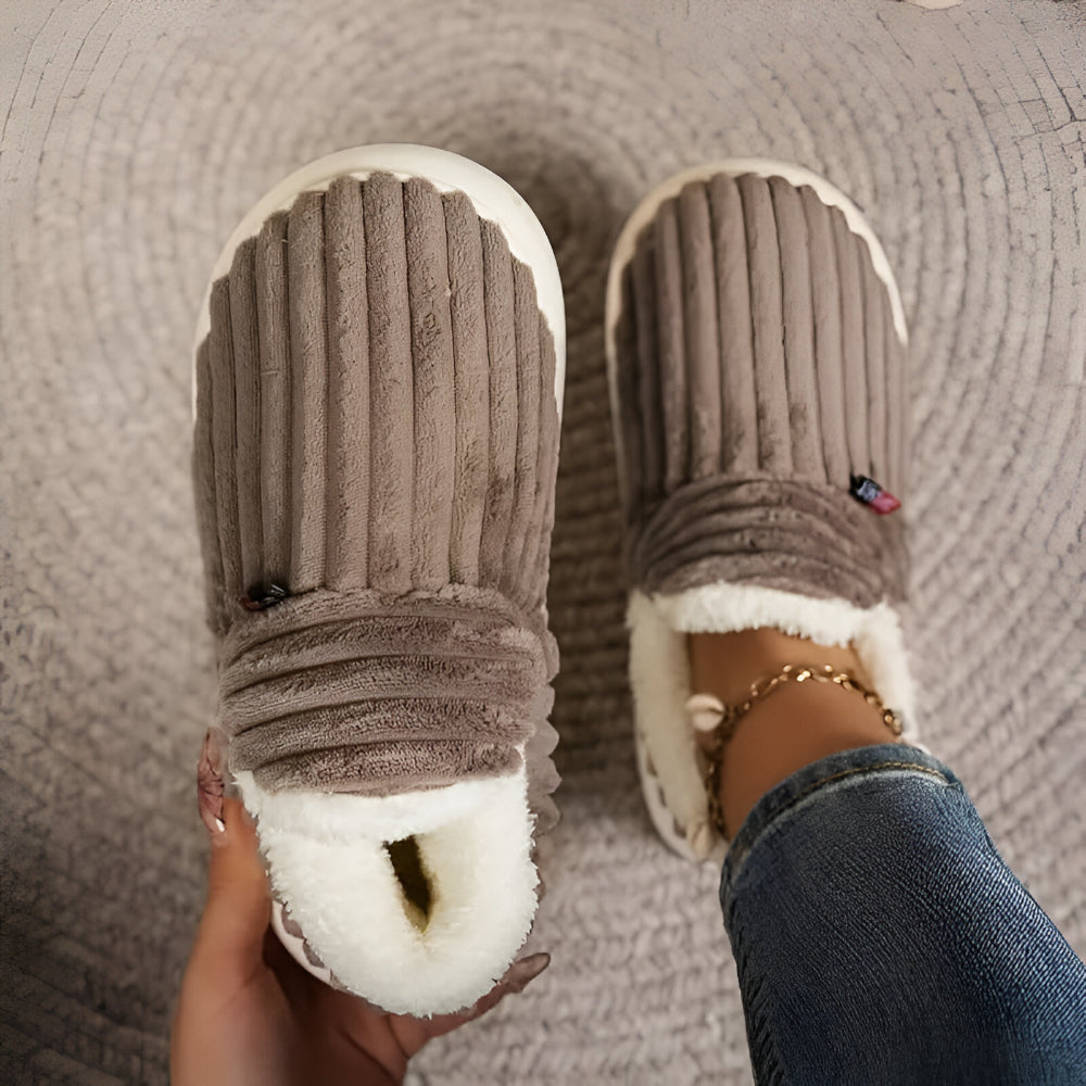 Women's Indoor Winter Slippers — Treaded Non-Slip Sole
