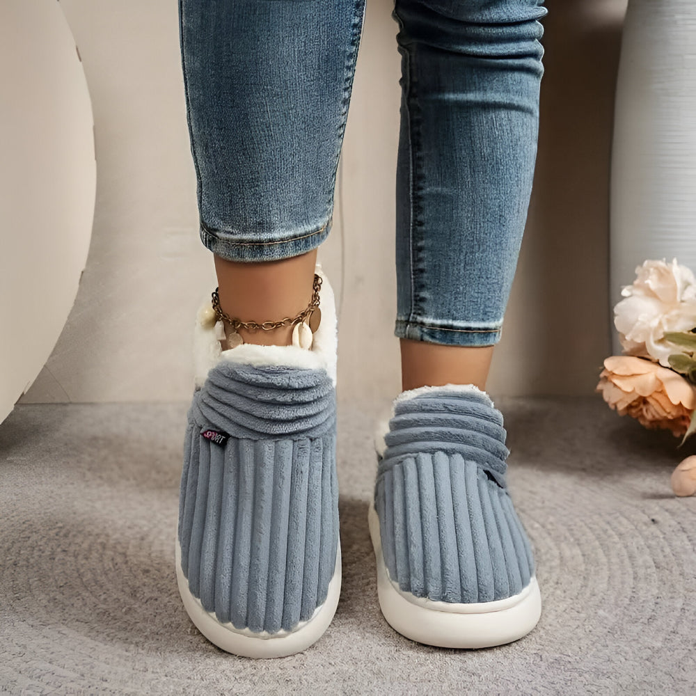 Women's Indoor Winter Slippers — Treaded Non-Slip Sole