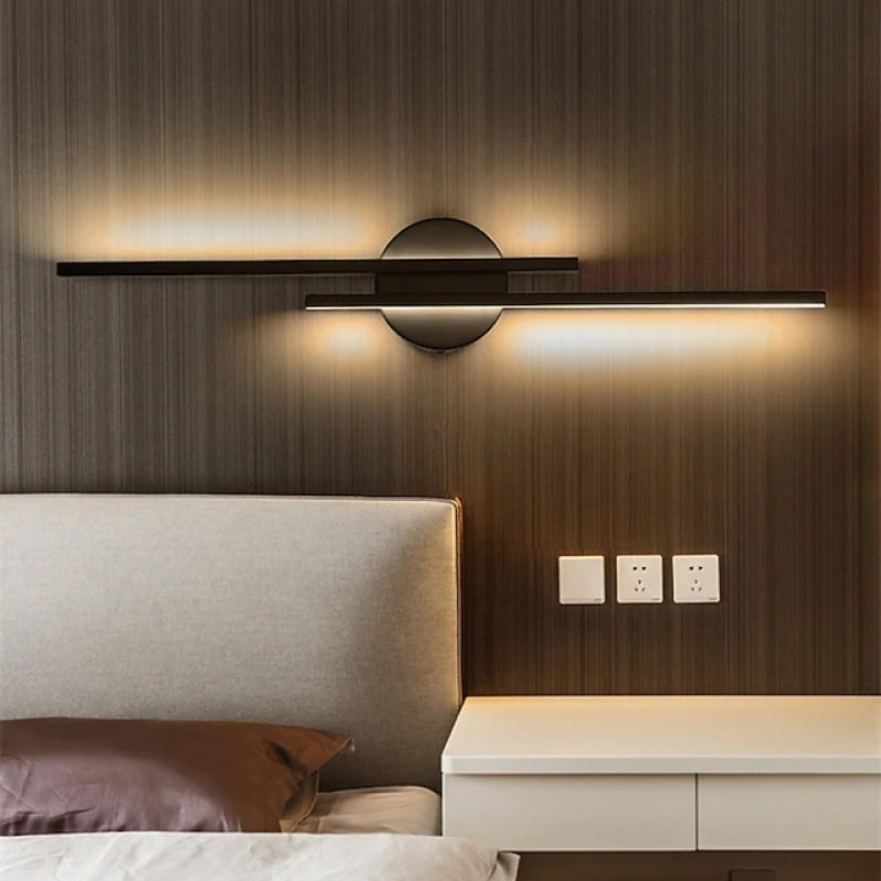 Nordic Metal Wall Lamp With Linear LED And Disk Accent For Modern Interiors