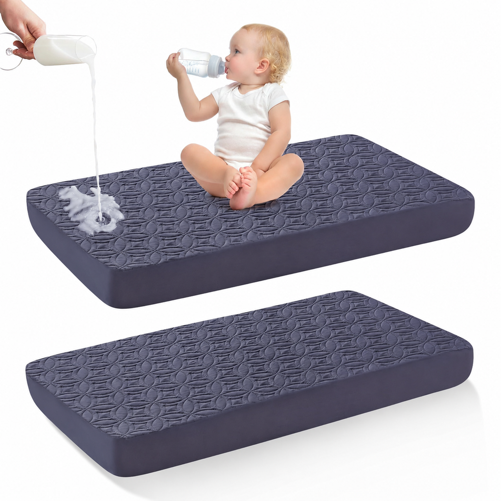 מגן מזרן לעריסה CozyNest עמיד למים — בד אפור רך, הגנה שקטה, רחיץ