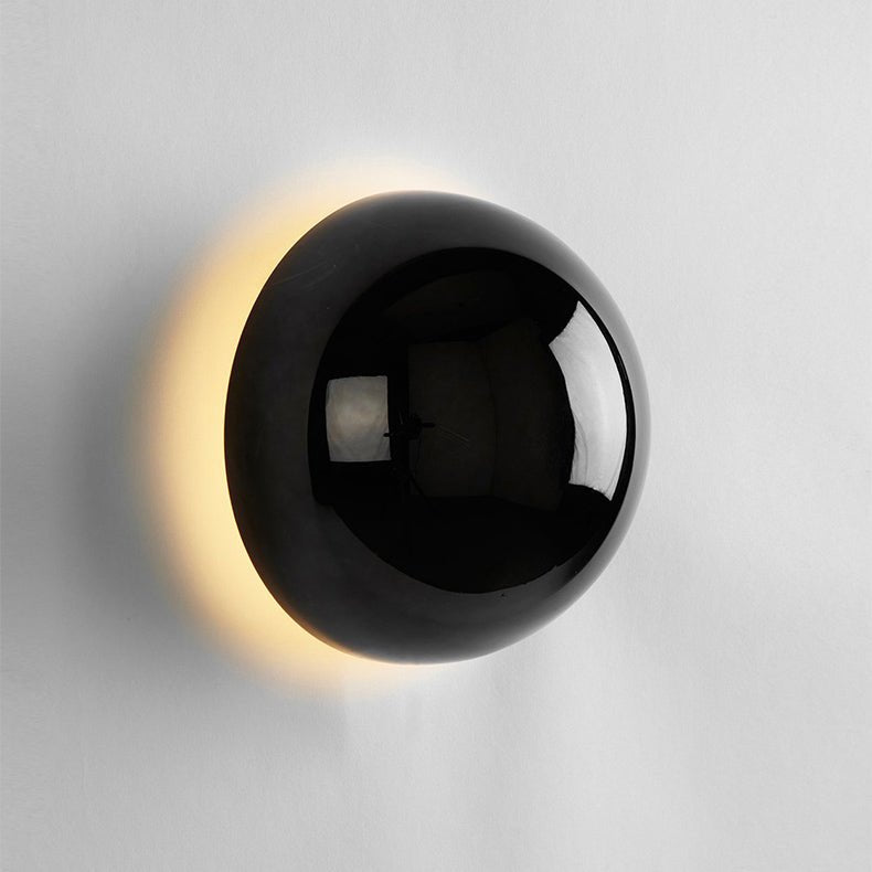 Bauhaus Eclipse -seinävalaisin — kullanvärinen viimeistely, kiillotettu metallikehys, kirkkaat lasipaneelit