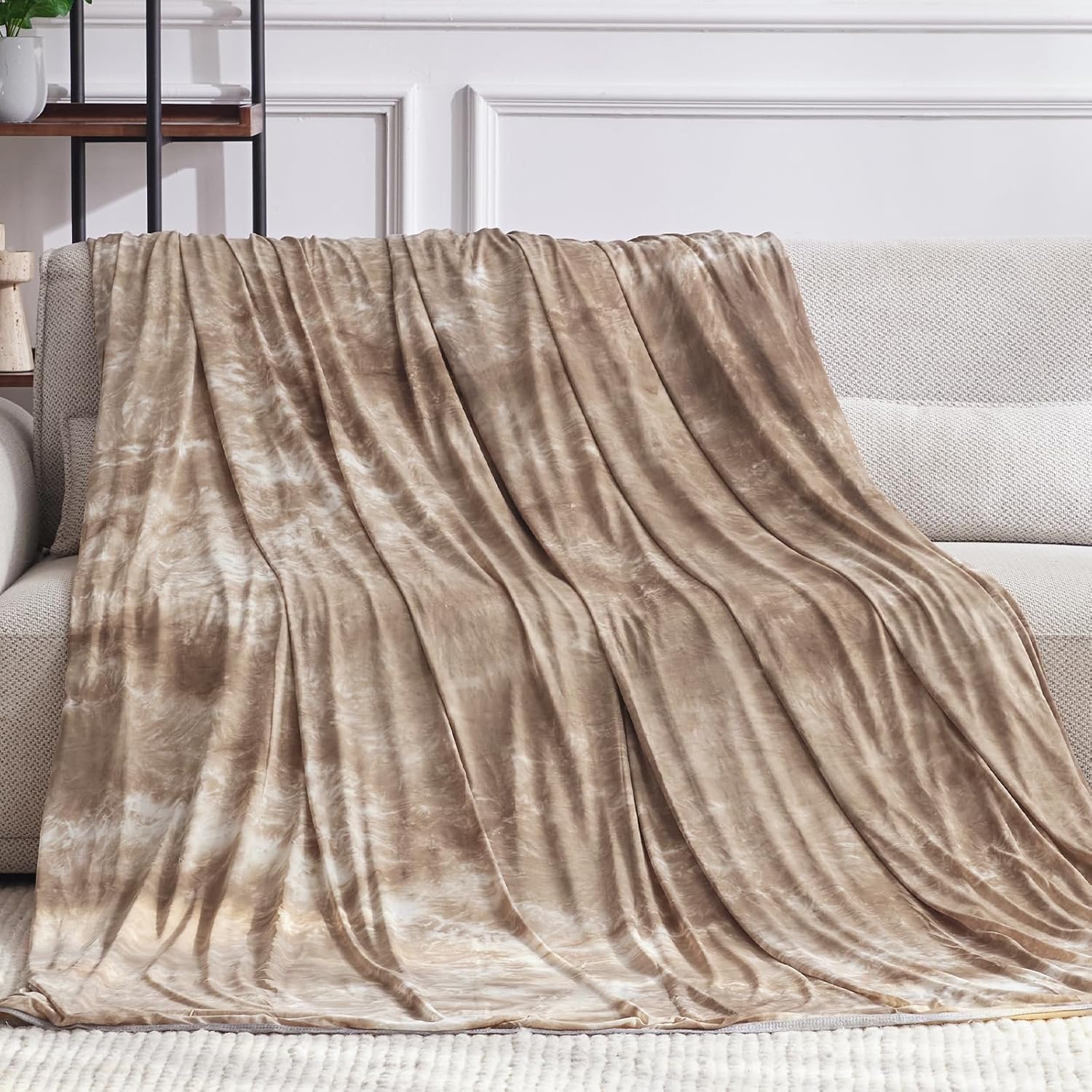 Chill Comfort Arc-Chill Cooling Blanket — 50 x 70 Inch Lightweight Portable Throw
