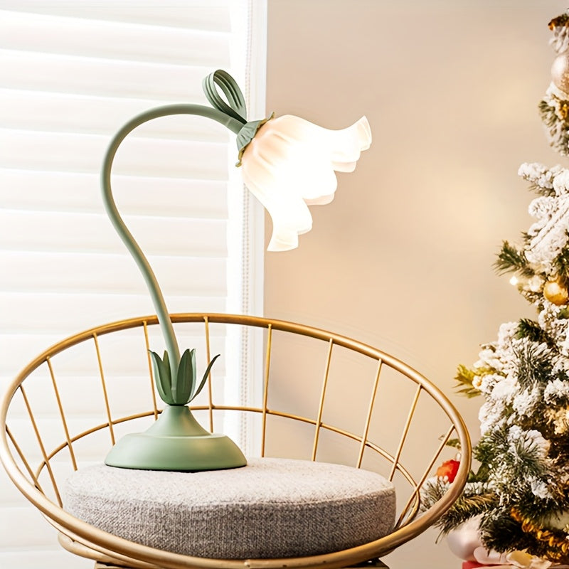 Lampada floreale a fioritura regolabile — alimentata tramite USB, base in ghisa verde, petali in acrilico trasparente