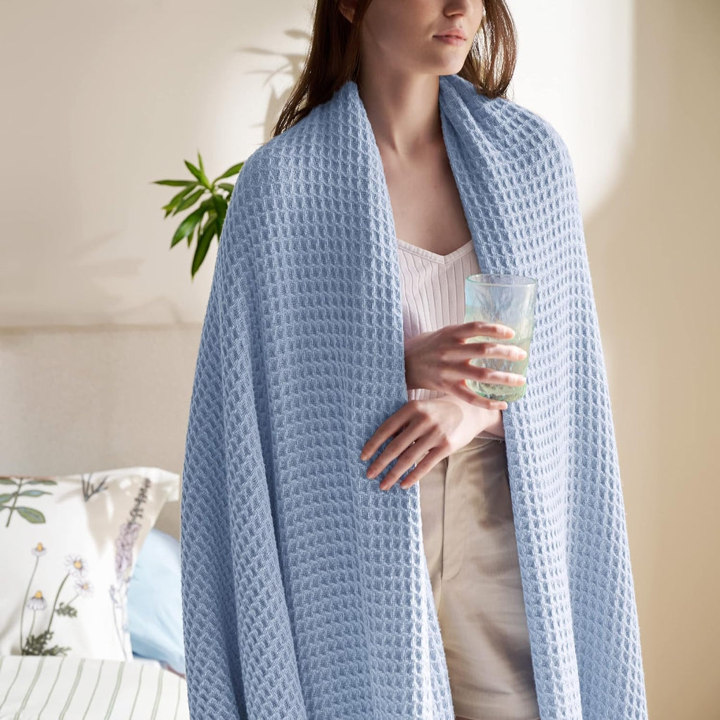 Waffelpiqué-Decke aus 100 % Baumwolle von Cozy Haven in Queensize — weiche, atmungsaktive, offen gewebte Struktur