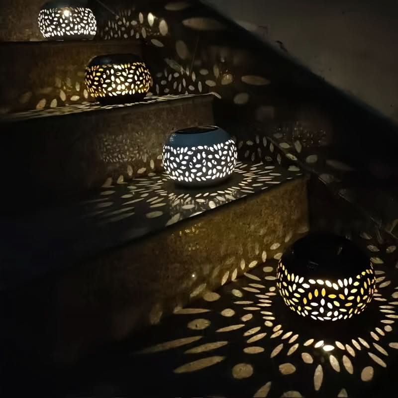 Solare Metall-Tischlampe für den Außenbereich | meowbutter