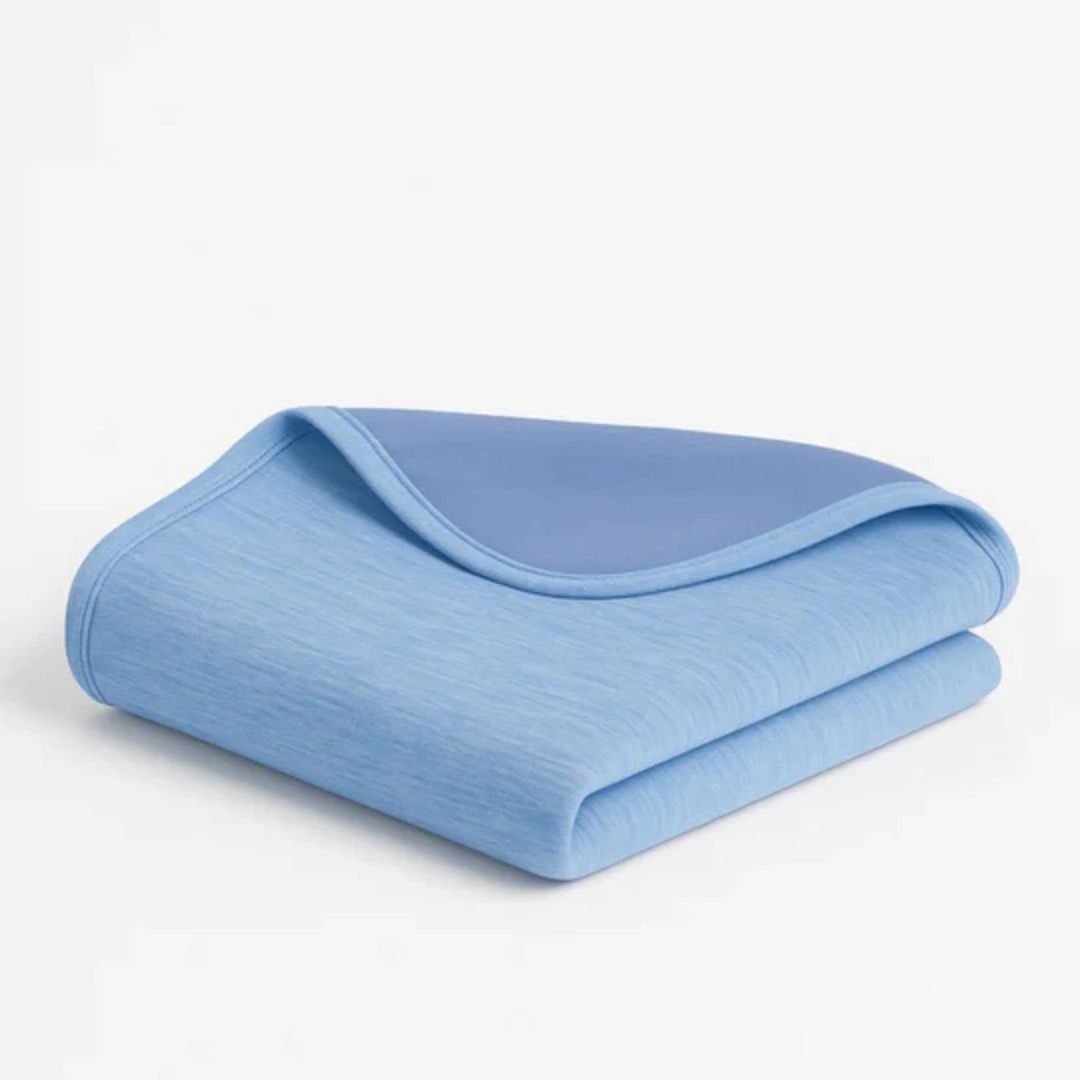 Cooling Breathable Blanket — Lightweight Moisture-Wicking Fabric