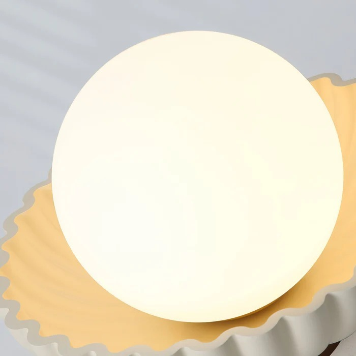 Lampada da soffitto per corridoio in ferro | Montatura moderna a plafone in vetro e metallo | Meowbutter