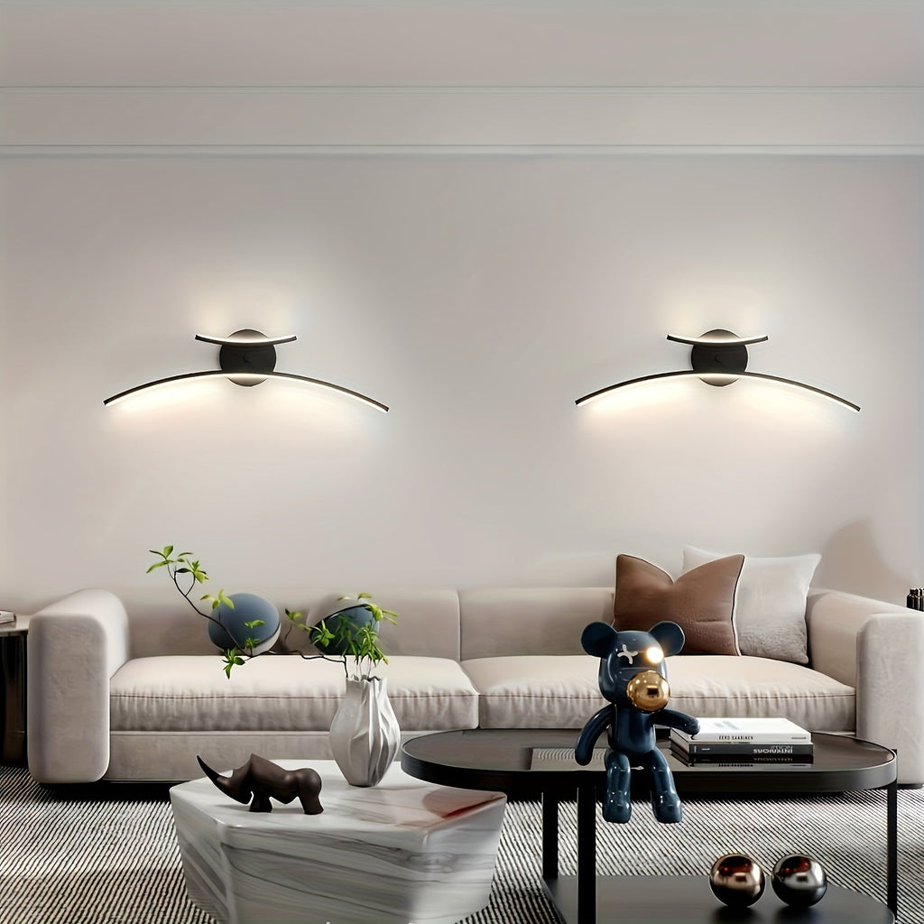 Smal linjär LED-vägglampa - böjd metalldesign, integrerad ljusenhet