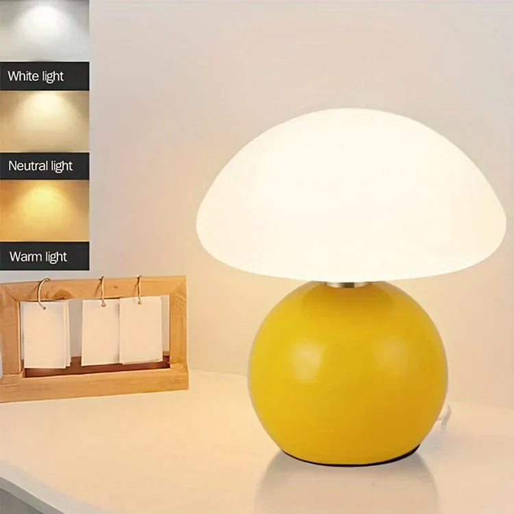 Svampebordlampe - Justerbare LED-farver - Creme keramisk design | meowbutter