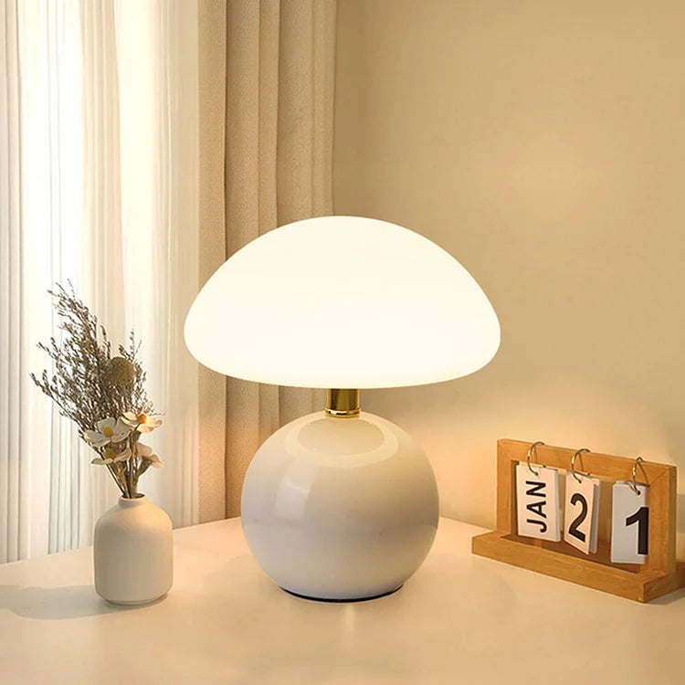 Svampebordlampe - Justerbare LED-farver - Creme keramisk design | meowbutter