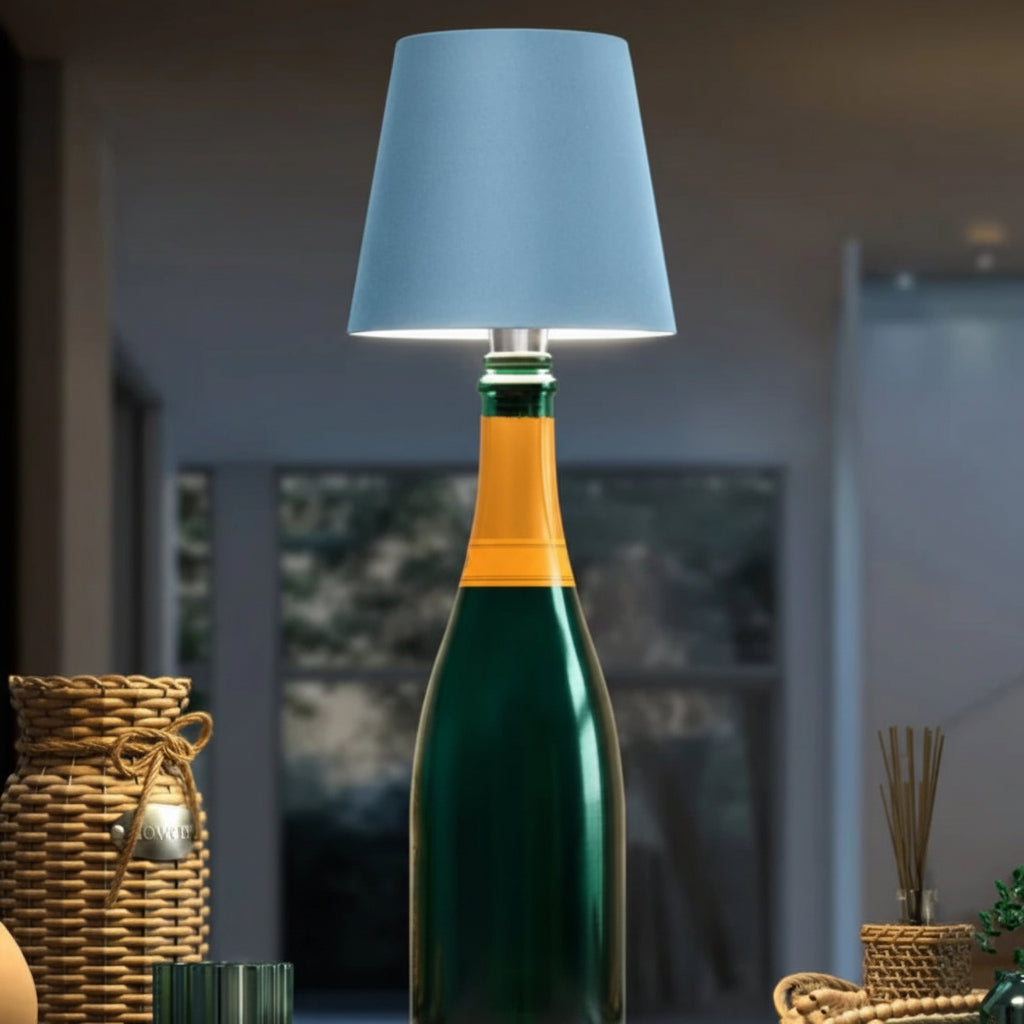 LumiFlasche LED-Flaschenlampe – wiederaufladbarer Akku, sicherer Halt am Flaschenhals