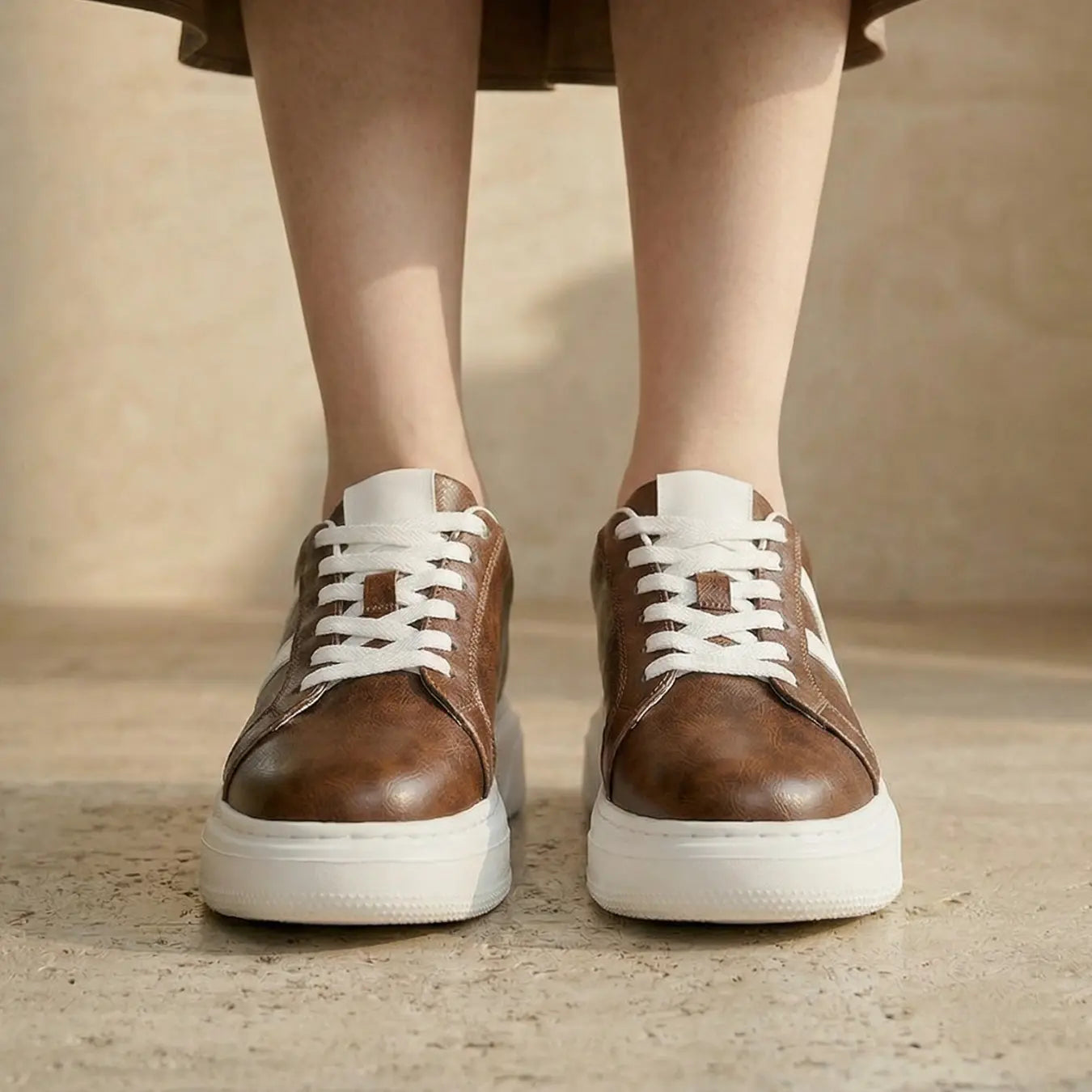 Hexo 8 Cm Hidden Lift Sneakers For Women With Textured Leather Upper