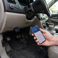 Scanner Bluetooth OBD2 - ELM327 V2.3 - Bluetooth 5.2 - Dati Motore in Tempo Reale - iOS e Android | meowbutter