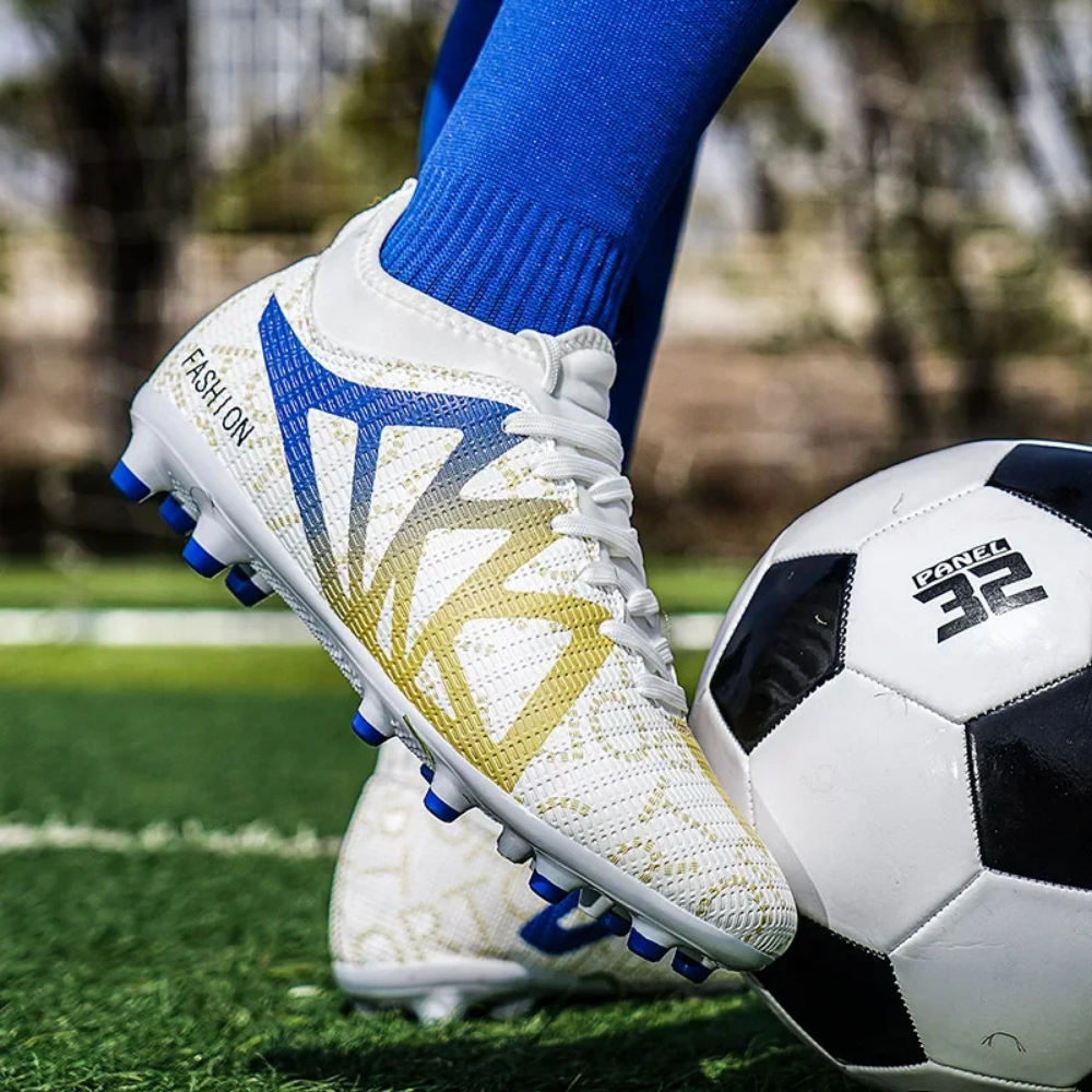Ultra könnyű edző futballcipő — versenyszintű kialakítás