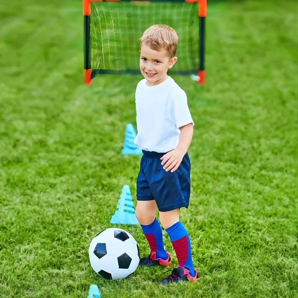 Bola de futebol durável — exterior em poliuretano reforçado, design de alto ressalto