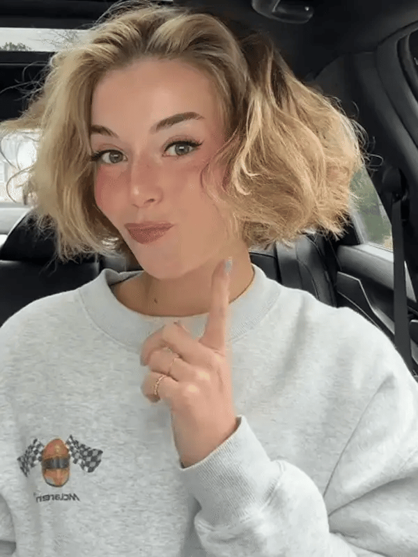 Tragbare Haarstyling-Bürste – kabelloses, wiederaufladbares Design – glattes Styling-Werkzeug | meowbutter