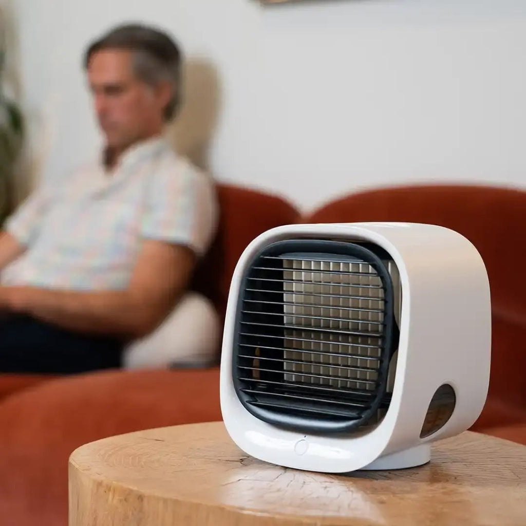 Aire acondicionado personal con alimentación USB — ventilador mini portátil, depósito de agua integrado