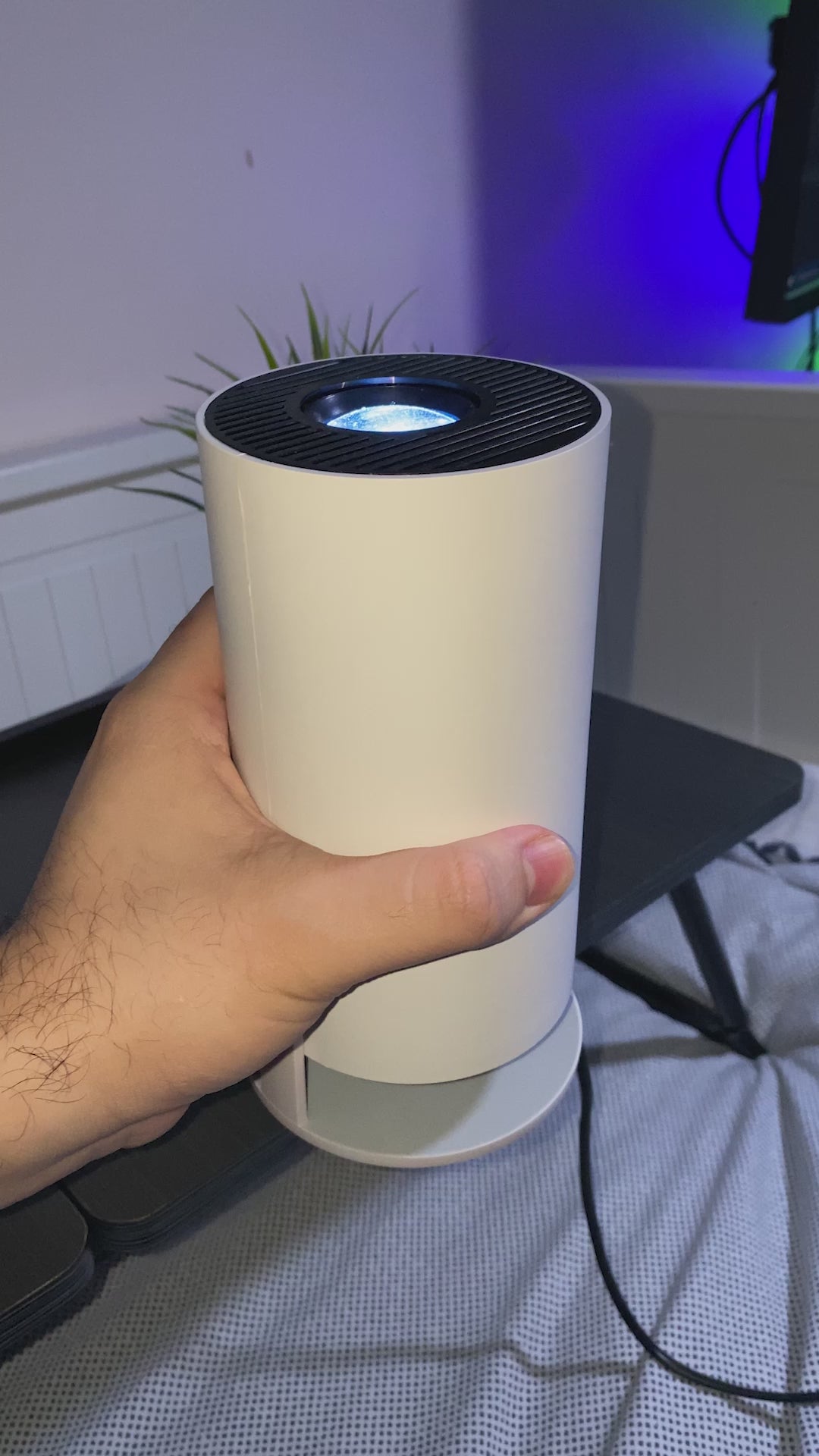 Smart Projector for Limitless Home Entertainment