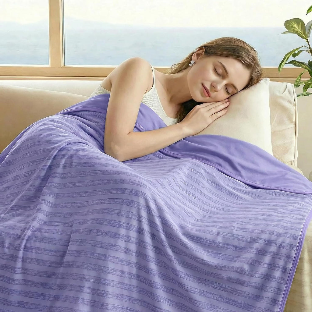 Chill Comfort Arc-Chill Cooling Blanket — 50 x 70 Inch Lightweight Portable Throw