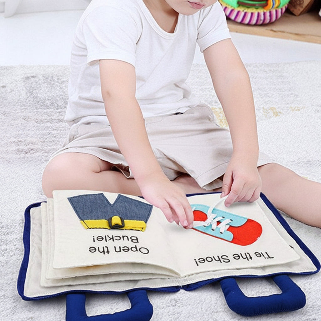 Montessori tichá knížka z měkké látky — interaktivní pracovní sešit s aktivitami pro batolata
