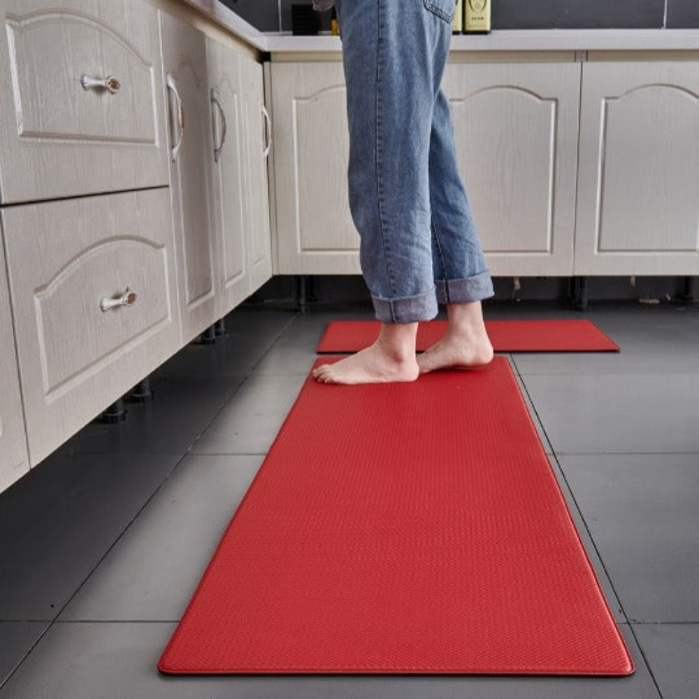 Ergonomic Cushioned Kitchen Mat — Resilient Foam Core, Non-Slip PVC Shell