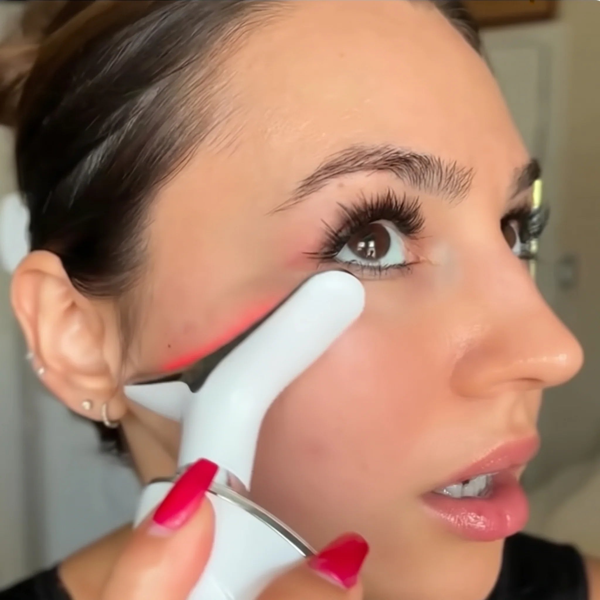 3-in-1 LED Facial Sculptor for a Visibly Firmer, Radiant, and Contoured Complexion