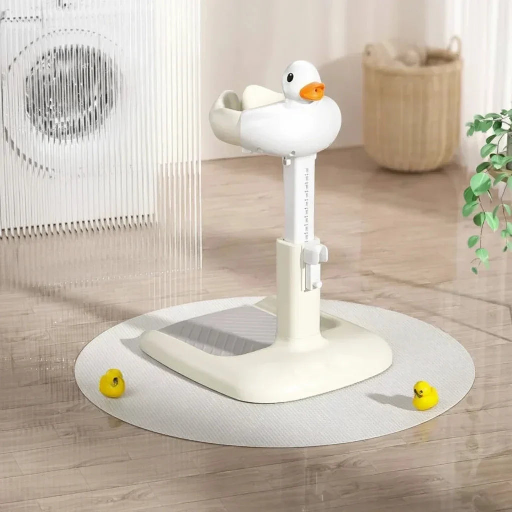 Hands-Free Upright Toddler Bath Stand