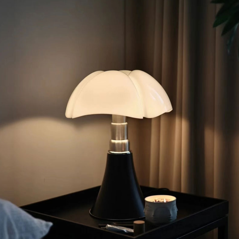 Lampada da tavolo a fungo rétro moderna — LED integrato, finitura lucida